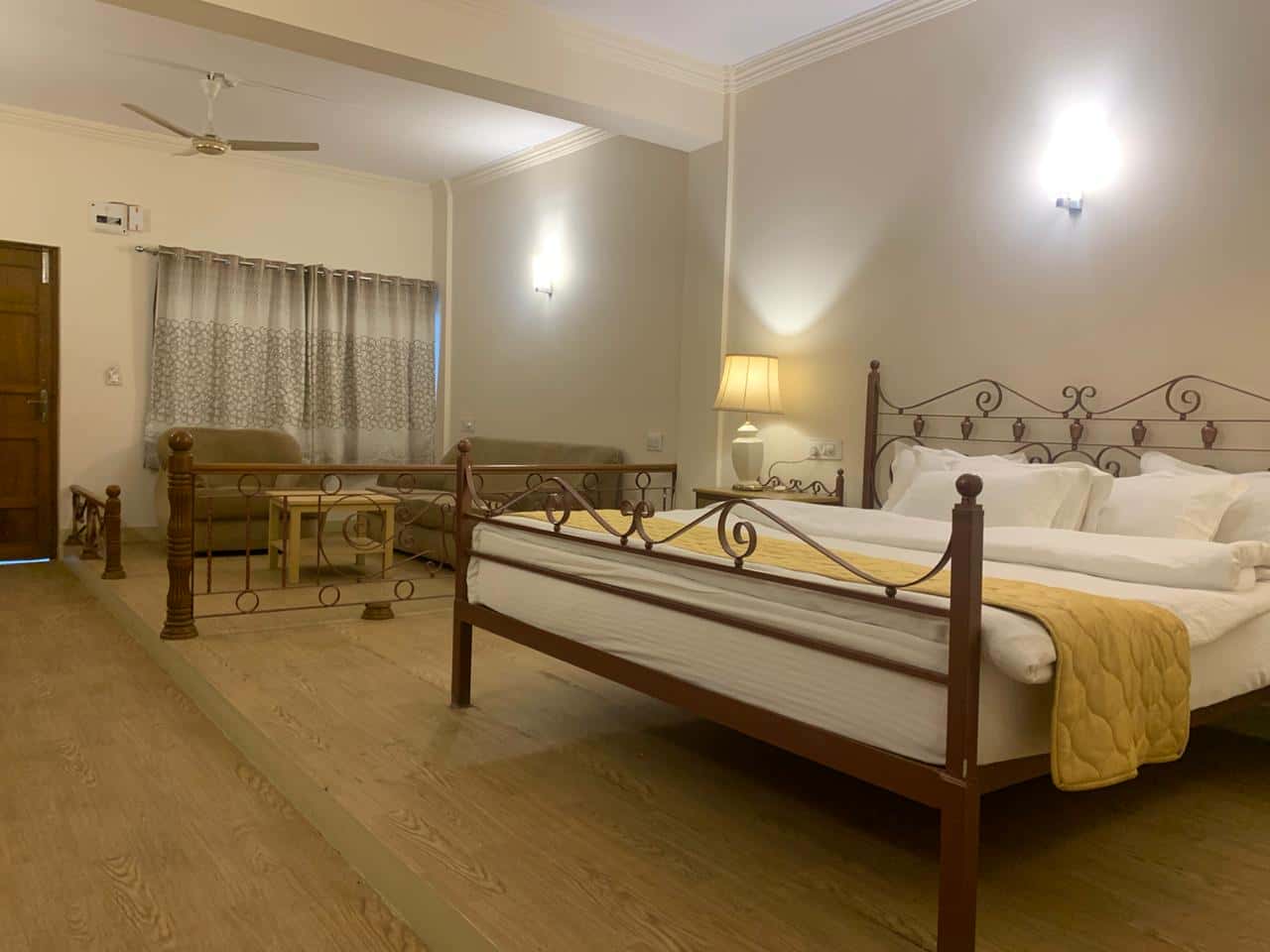 Hotel room in shirdi